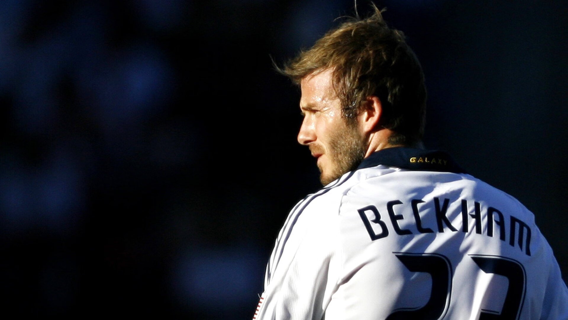 球队管理：新任管理层制定长远重建计划受媒体关注，球队管理层职位